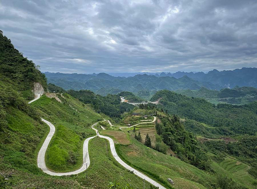 HA GIANG LOOP – PRIVÉ – MOTORBIKE – LIMOUSINE BUS 3D2N